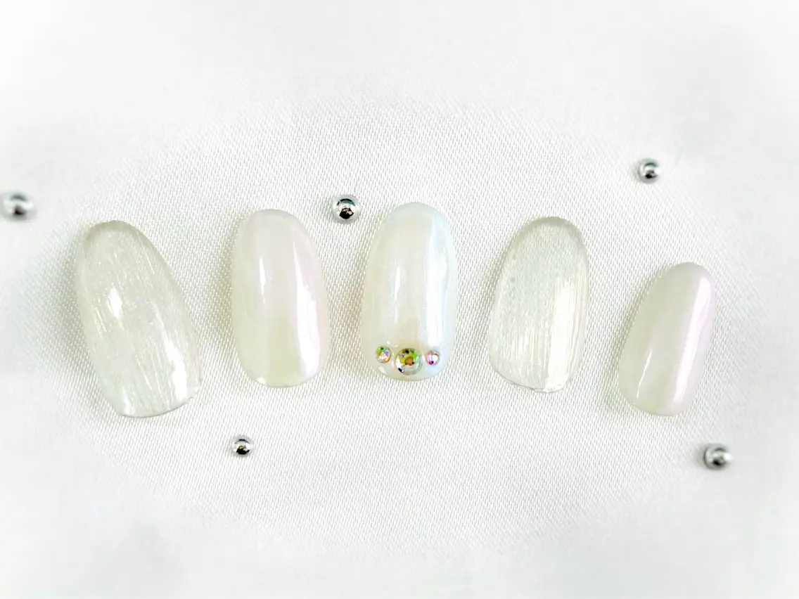 ネイル オーロラネイル ハンドネイル Nail salon Cielel⟡Ayaのネイルデザイン