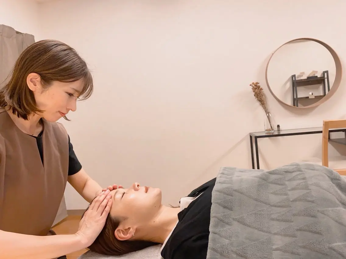 お疲れの方、睡眠にトラブルにお悩みの方へお勧め⭐︎骨盤矯正&筋膜リリース&ベッドマッサージ60分の写真