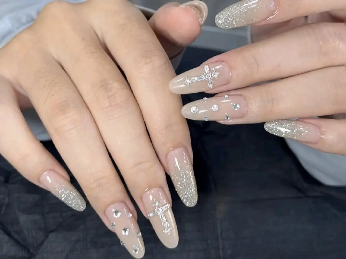 ネイル Yuki Sakai nailのネイルデザイン