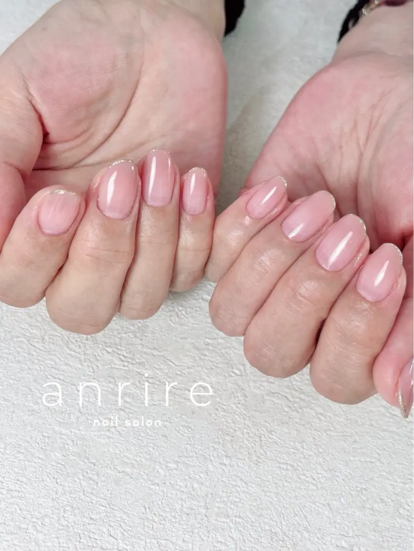 ネイル ジェルネイル グラデーション キラキラネイル ラメ(グリッター) オフィスネイル nailsalon anrireのネイルデザイン