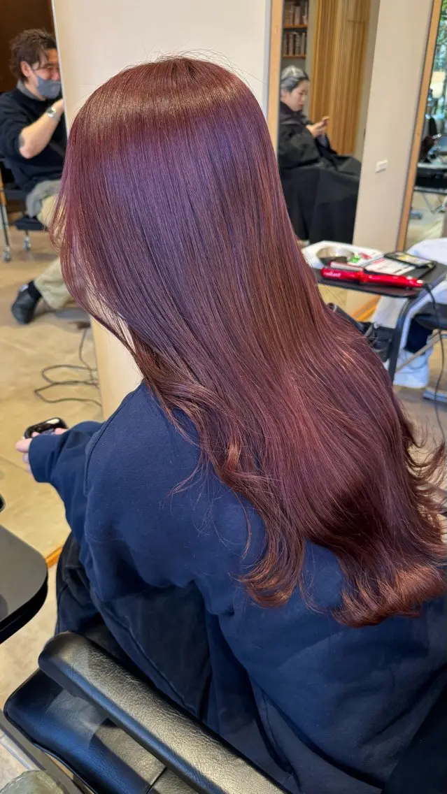 ロングカット+暖色ワンカラーの写真