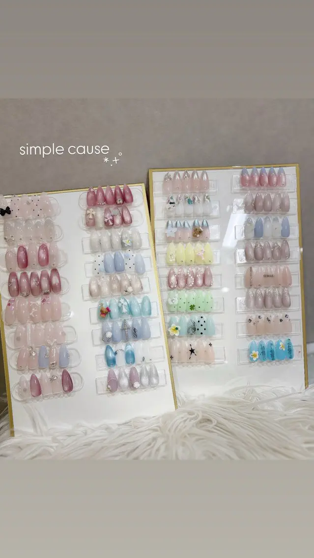 ネイル シンプルネイル ハンドネイル shiori .のネイルデザイン