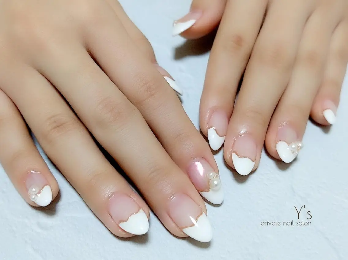 ネイル ハンドネイル YUMI NAGAI  のネイルデザイン