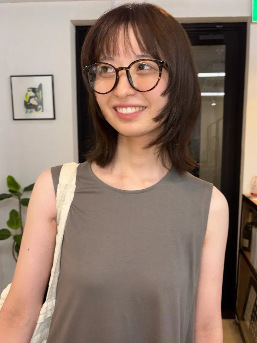 ミディアム カラー ミディアムレイヤー アッシュ ブリーチ ボルドーカラー ブラウンカラー カット ヘアカラー トリートメント 暖色系特化さくら /福岡天神/レイヤーのヘアスタイル
