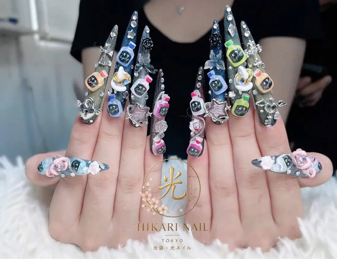 ネイル チークネイル 長さ出し フレンチネイル ガーリー ハロウィン ハンドネイル HikariNail Ikebukuroのネイルデザイン