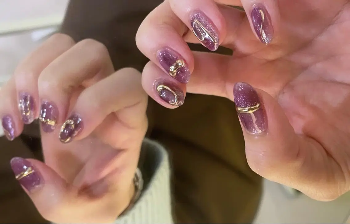ネイル クリアネイル マグネットネイル ミラーネイル ぷっくりネイル gypso.267 🌷SETO🌷のネイルデザイン