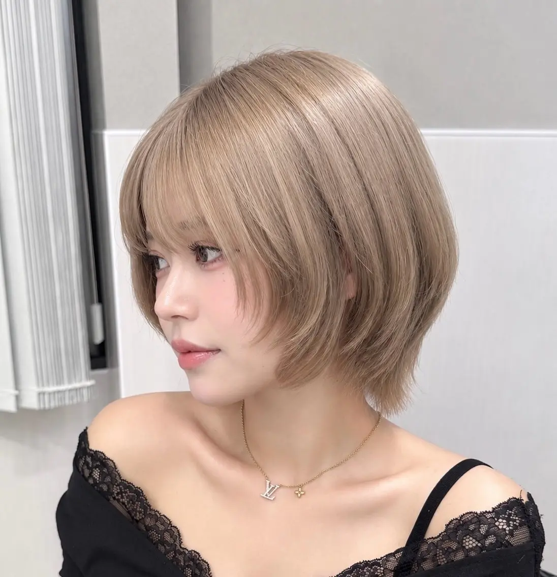 ミディアム ヘアカラー ⚜️ reiji⚜️のヘアスタイル