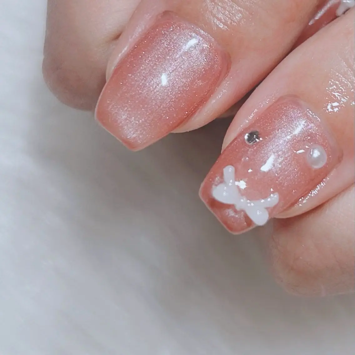 ネイル アートネイル キラキラネイル リボン Lily仙台♡ KAORIのネイルデザイン