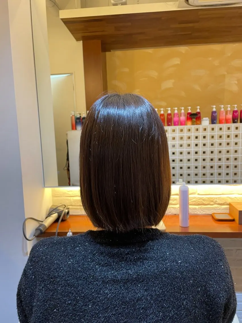 ミディアム カット トリートメント CoCooN Hiromiのヘアスタイル