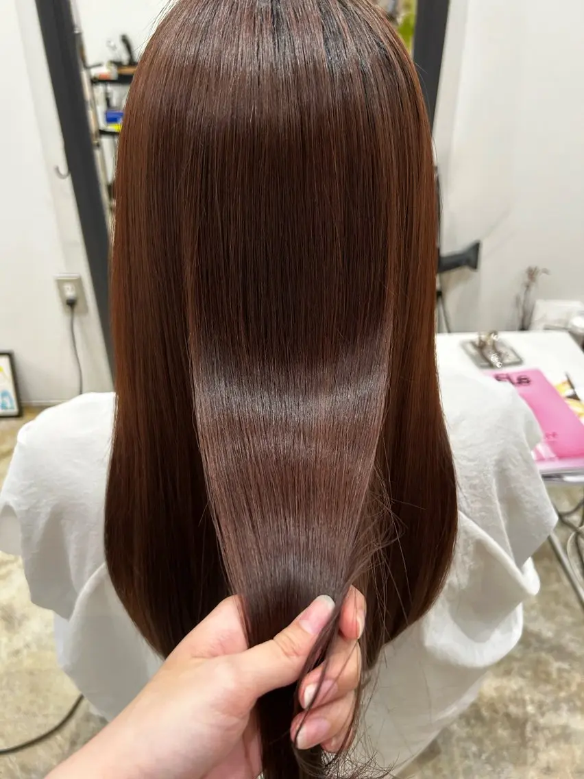ロング カット トリートメント hale airiのヘアスタイル