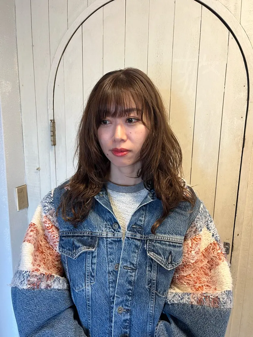 セミロング カラー 能登 光平のヘアスタイル