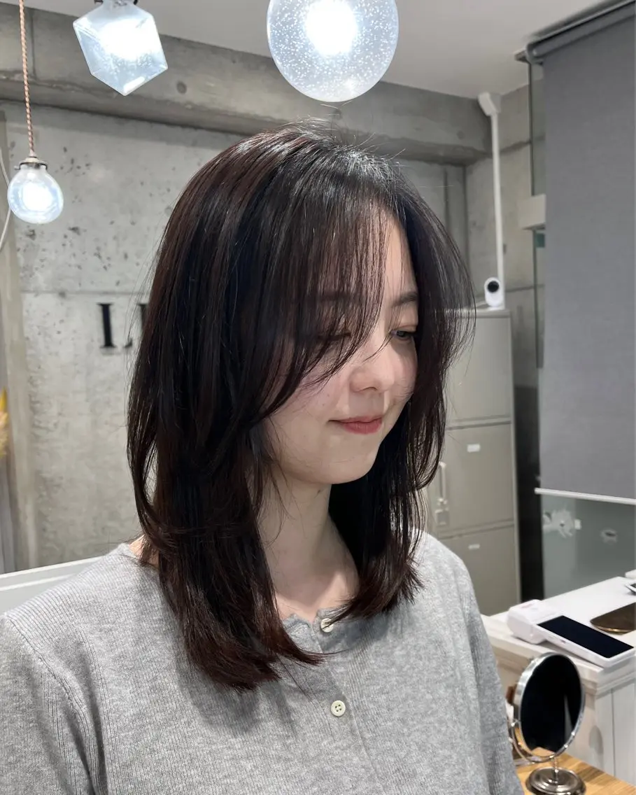 ミディアム 🫧伊東　美優🫧 レイヤーカット⭐︎のヘアスタイル