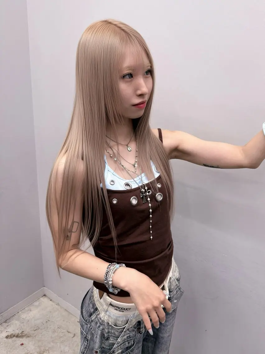 ✅最高級ケアハイブリーチ(2回ブリーチ) + 3stepプレミアムトリートメント✨の写真