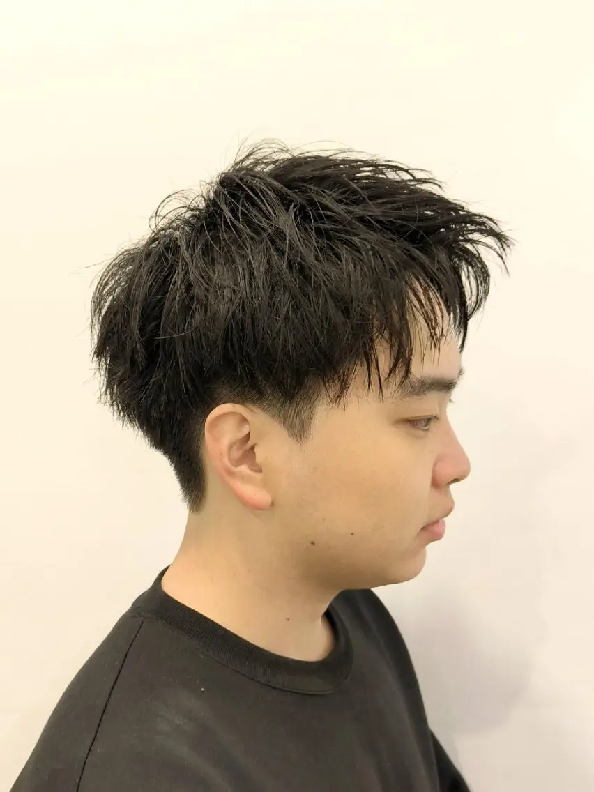 メンズ 廣多 克哉のヘアスタイル