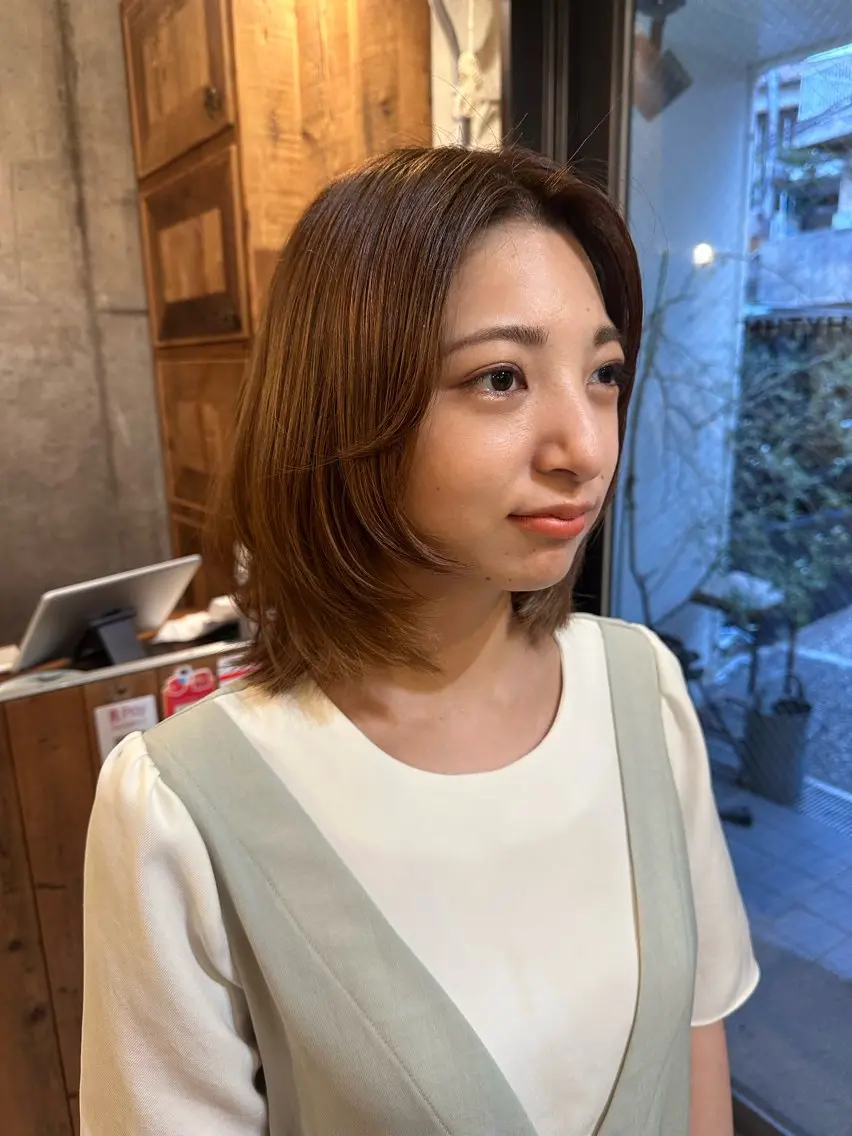 ミディアム カラー ミディアムパーマ バレイヤージュ ハイライトカラー インナーカラー ボブ ✂︎岡根 京花✂︎のヘアスタイル