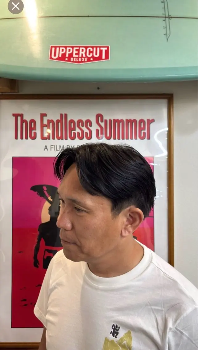 カラー メンズ 刈り上げ ヘアカラー 内山 拓実のヘアスタイル