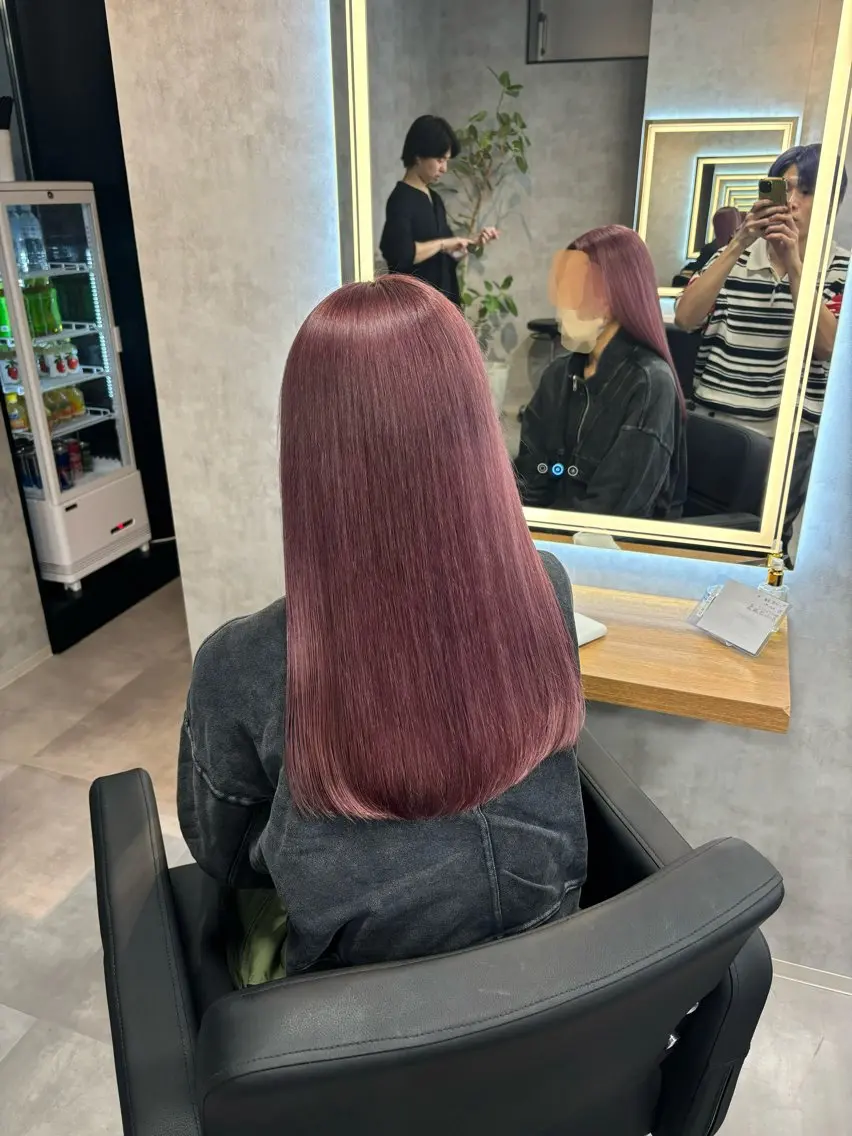 ロング カラー パーマ ヘアアレンジ カット ヘアカラー トリートメント ヘッドスパ 透明感ブリーチカラー 🌈TOMOHIROのヘアスタイル