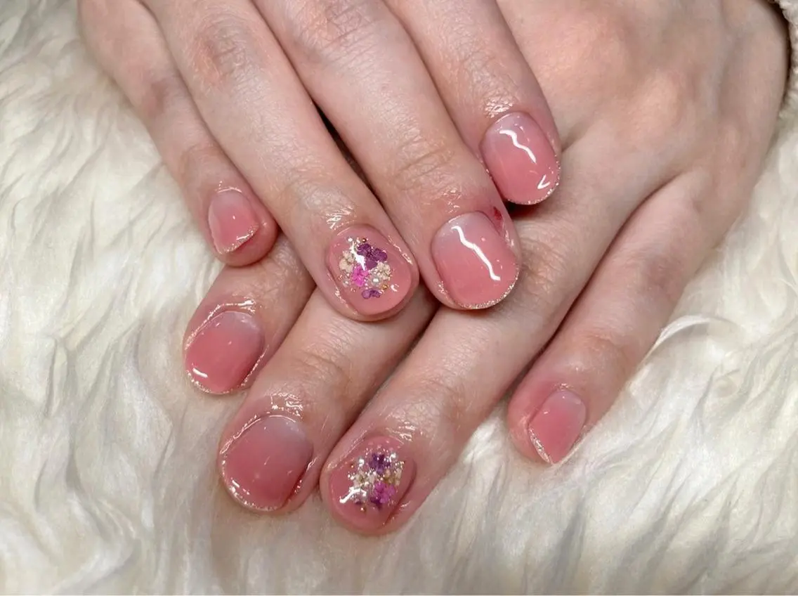 ネイル ジェルネイル パラジェル ブライダルネイル 冬ネイル Nail&eye Belire 新宿のネイルデザイン