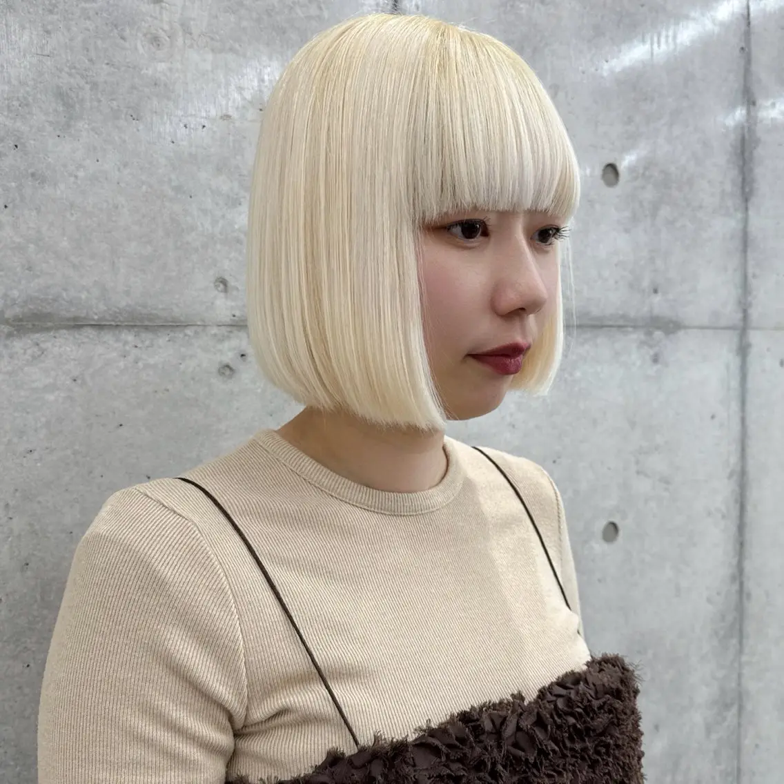 ミディアム カラー ブロンド カット ヘアカラー トリートメント 🌱ブリーチ・透明感 カラー/mapi🦭のヘアスタイル
