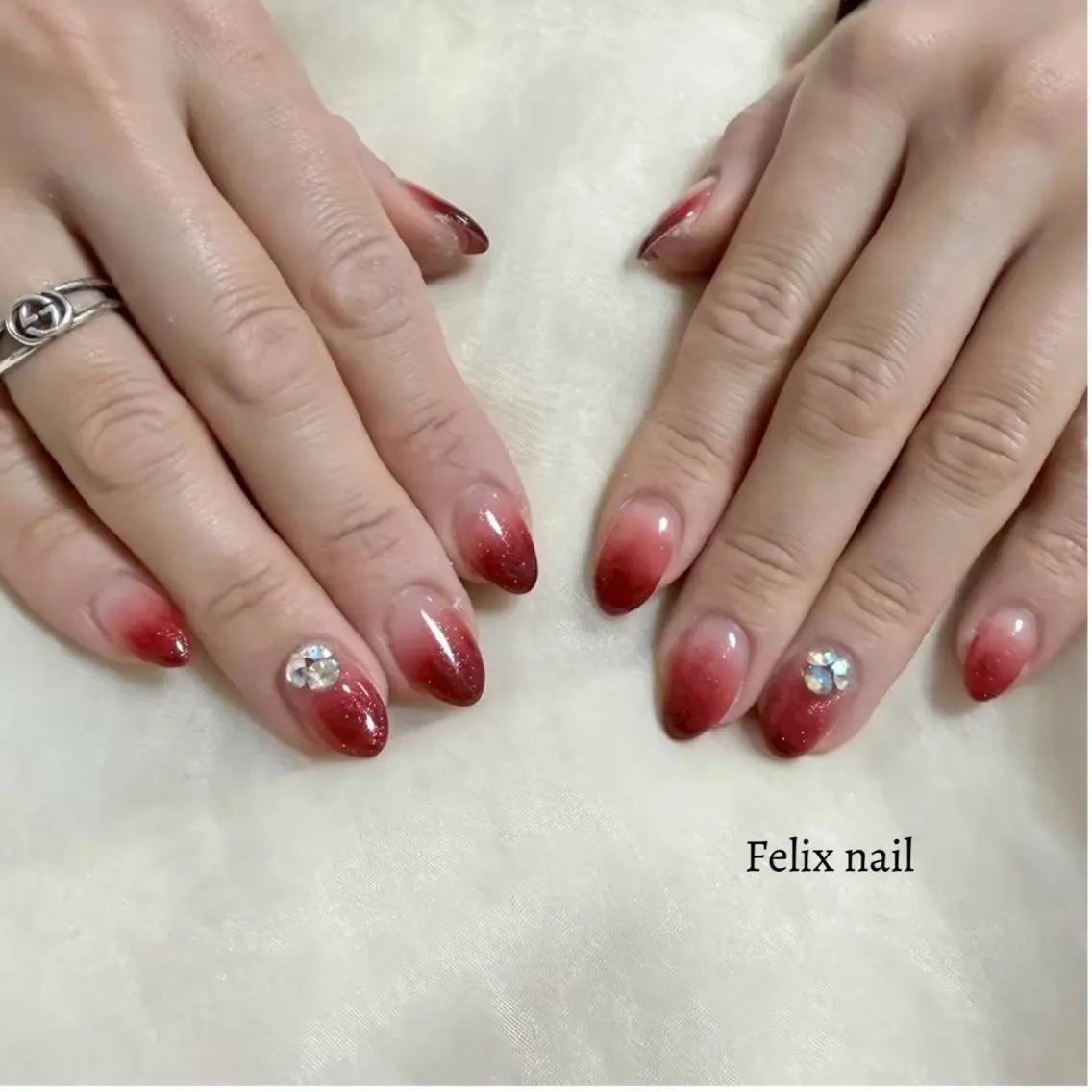 ネイル リボン ハンドネイル Felixnail TANAKA🐰🤍のネイルデザイン