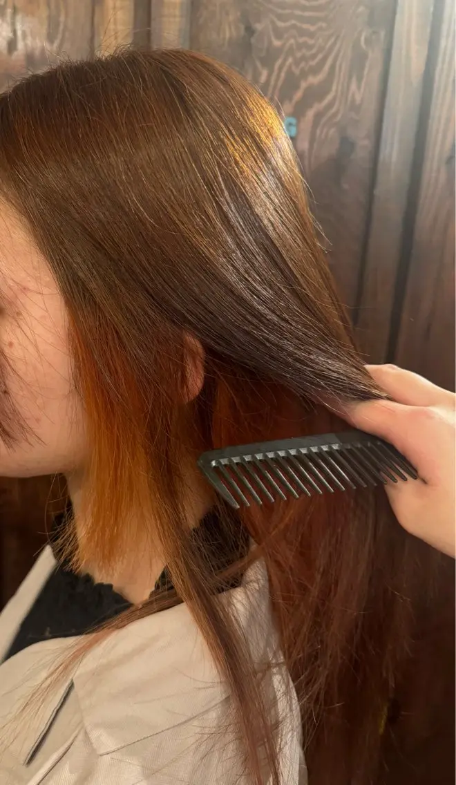 カラー オレンジ 佐瀬 萌生のヘアスタイル