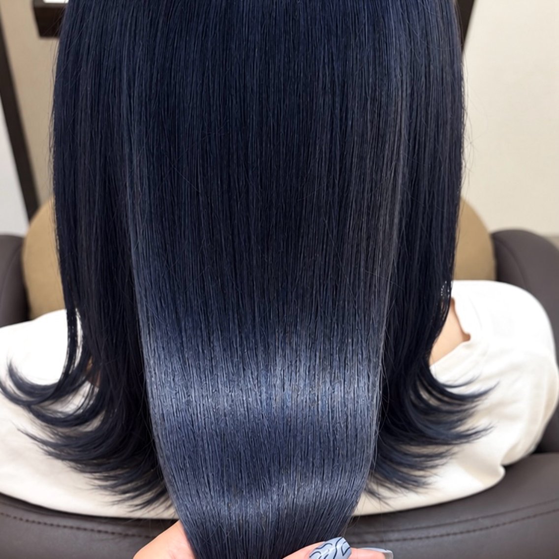 セミロング カラー 黒髪 ブルーカラー ブルーブラック ヘアカラー 暖色カラー🎀 顔まわり/ユウユのヘアスタイル