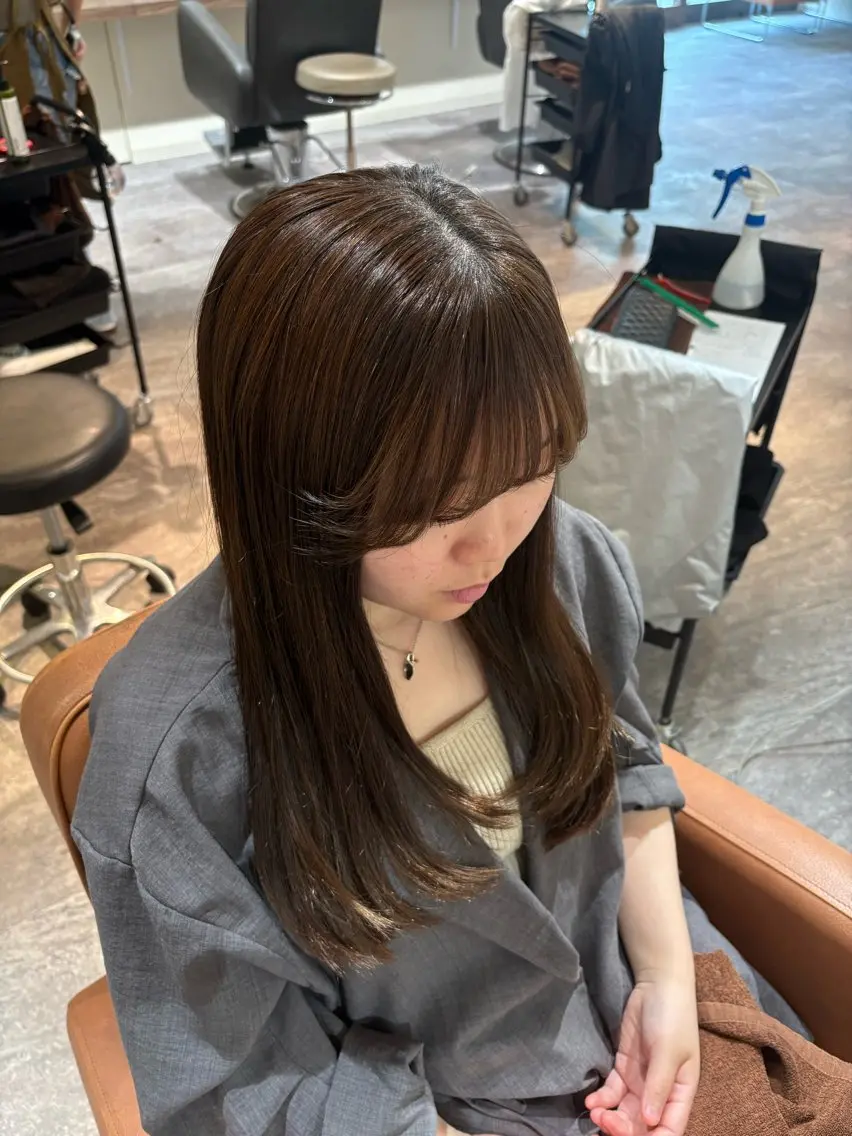 ロング レイヤーカット カット 岡山 日菜多のヘアスタイル