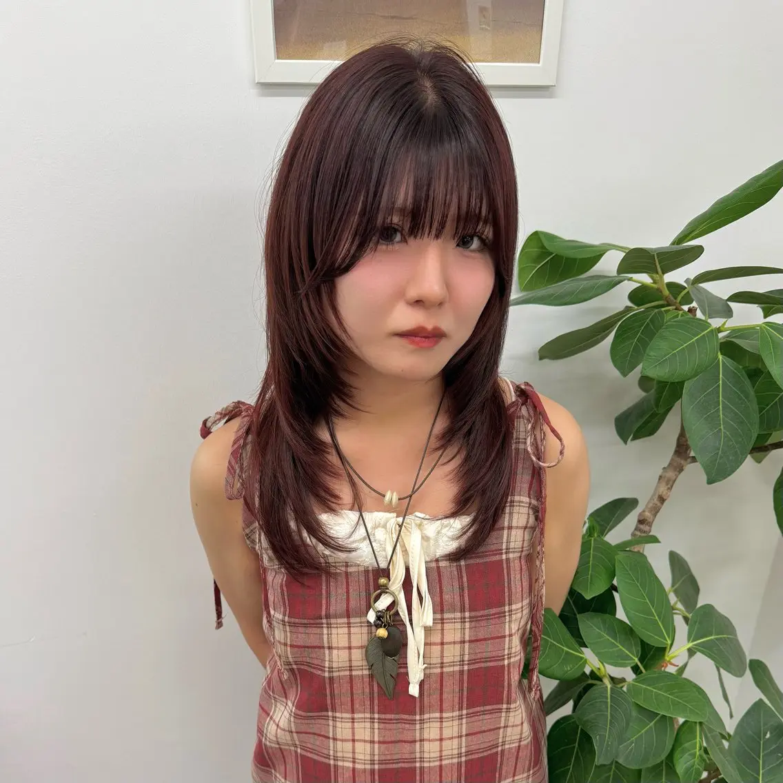 セミロング ハッシュカット レイヤーカット カット ヘアカラー 📍葛西りんたろう/ ENVのヘアスタイル