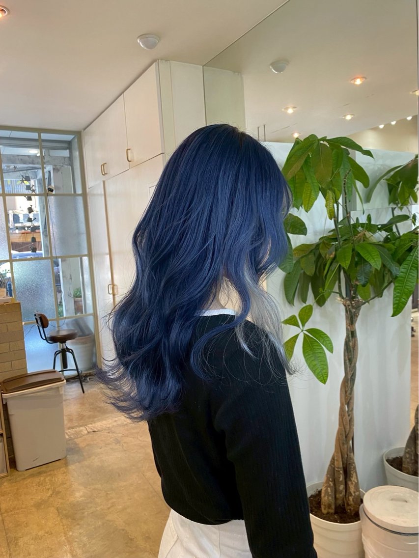 ロング カラー ヘアカラー mao 🩰のヘアスタイル