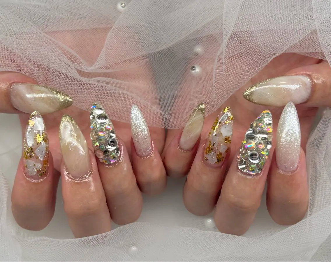 ネイル ロングネイル ハンドネイル NAILSALON ViViのネイルデザイン