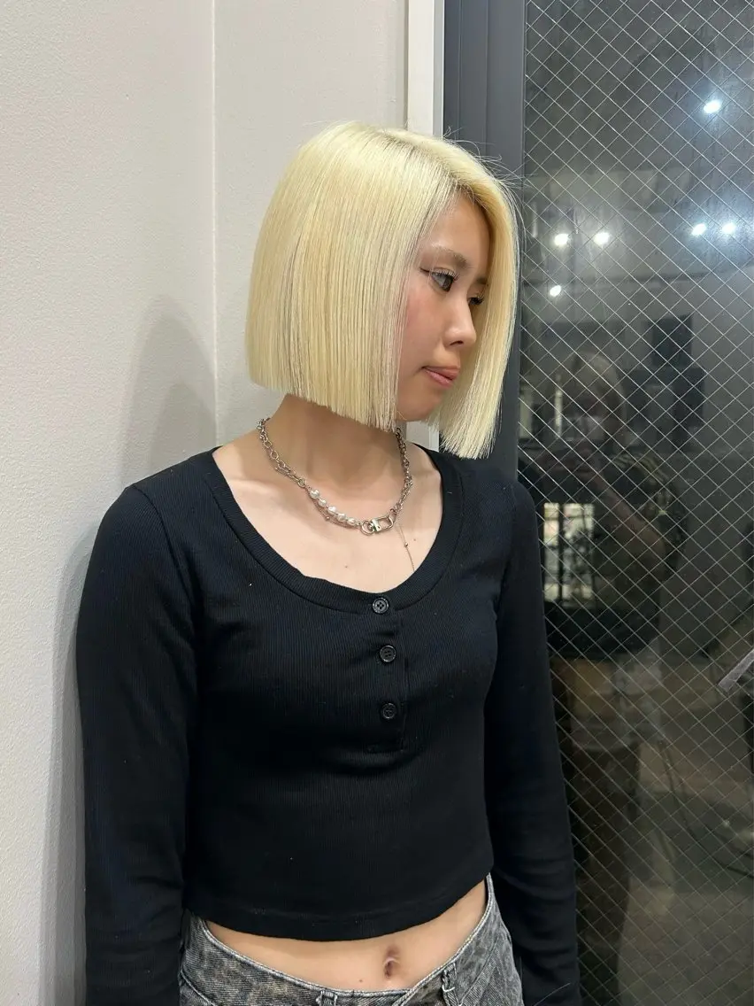ショート 切りっぱなしボブ ボブ カット ヘアカラー トリートメント えり 艶髪/髪質改善 /透明感カラー/堀江のヘアスタイル