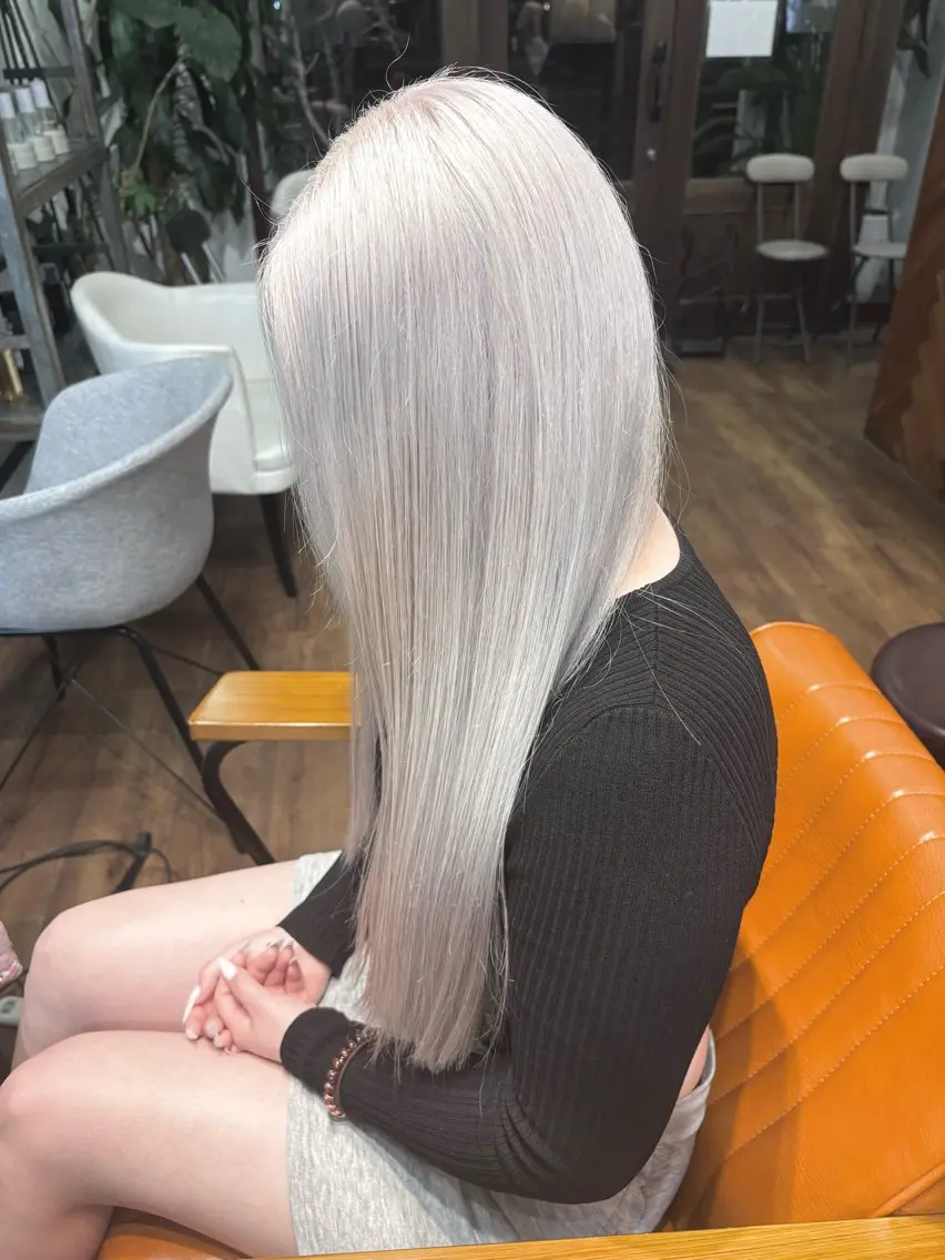 ロング カラー ヘアカラー トリートメント ヘッドスパ 【ハイトーン特化】 🦋森山陽向/大宮のヘアスタイル