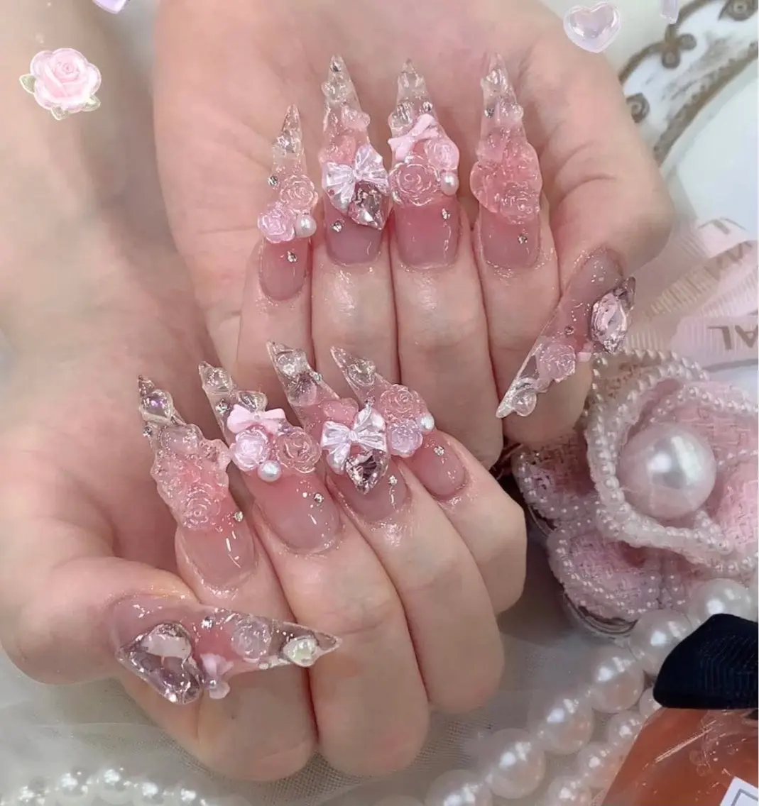 ネイル ハンドネイル Rina Mika Nailsのネイルデザイン