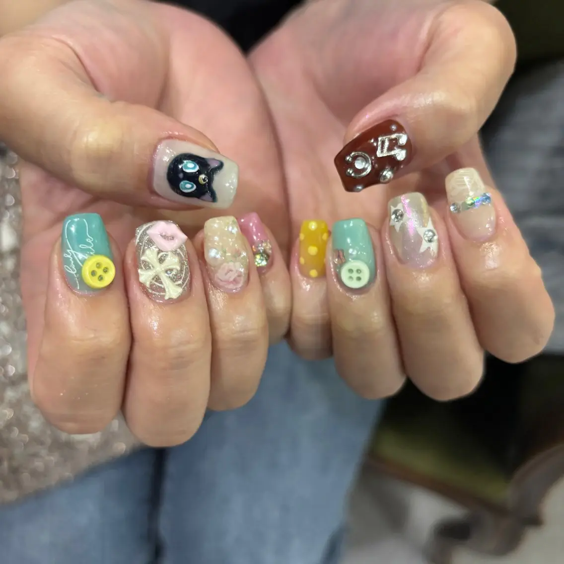 ネイル ハンドネイル フットネイル 栗田 ゆう子のネイルデザイン