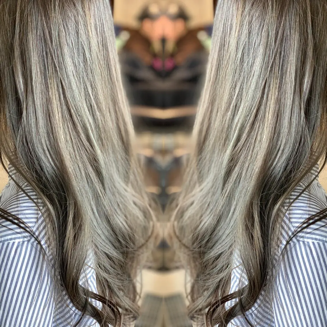 ロング カラー LUXBE LUCEのヘアスタイル