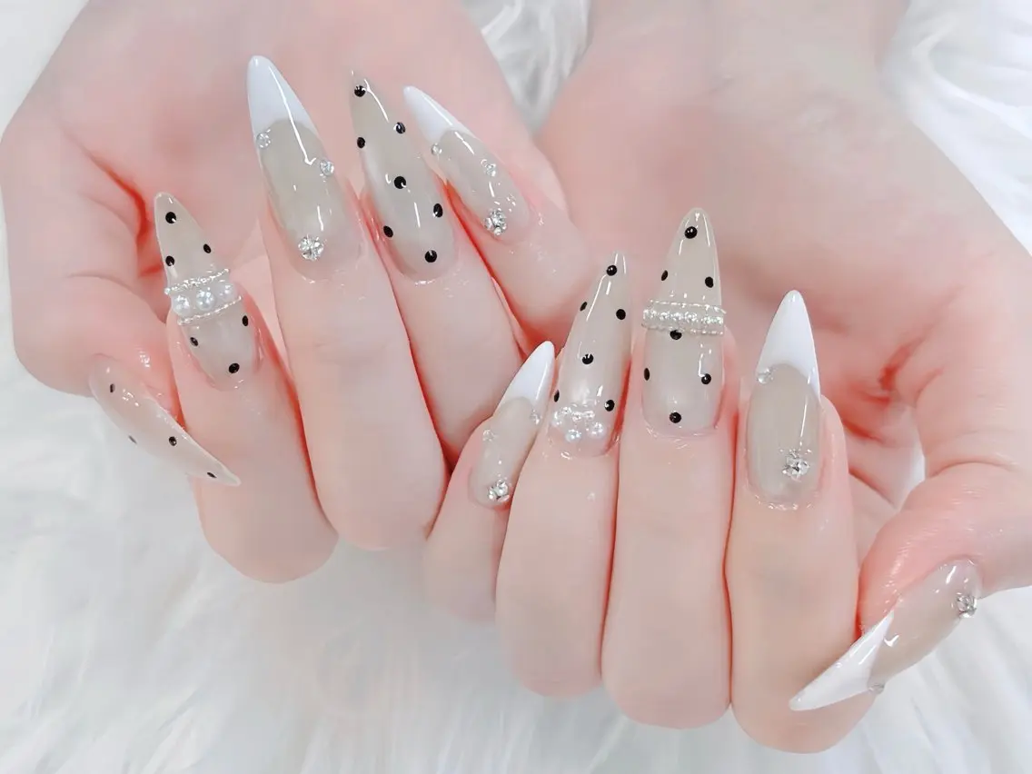 ネイル ブルー ジェルネイル ガーリー グラデーション グリーン ハンドネイル Rin Nail 新大久保店のネイルデザイン