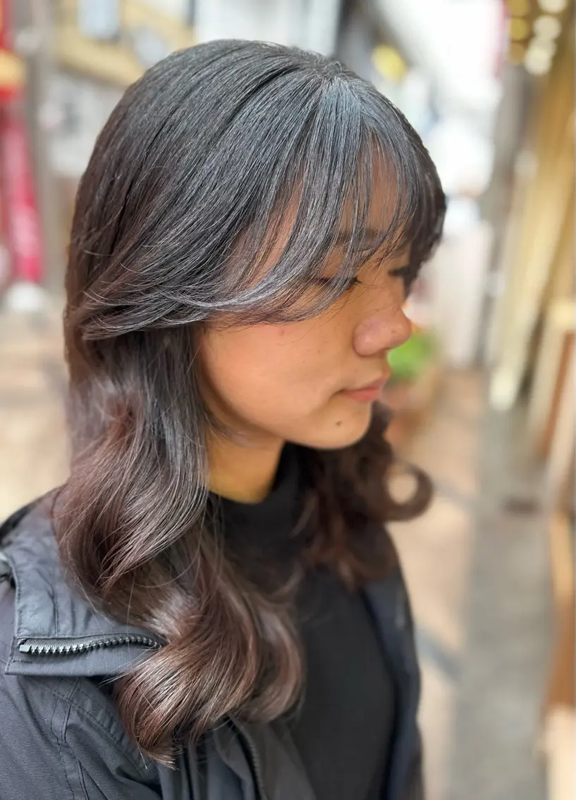 セミロング 顔まわりレイヤー レイヤーカット RI HOのヘアスタイル