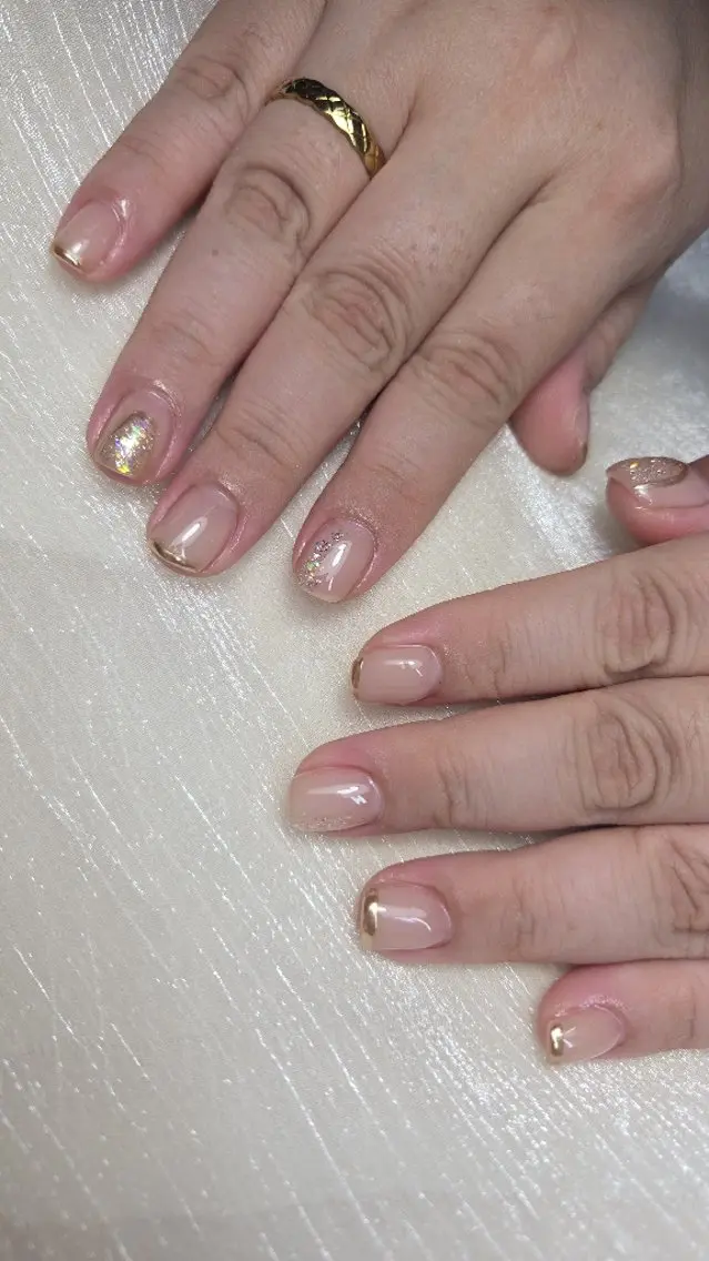 ネイル 持ち込み オフィスネイル ハンドネイル ﾈｲﾙｻﾛﾝベルティ .ひとみのネイルデザイン