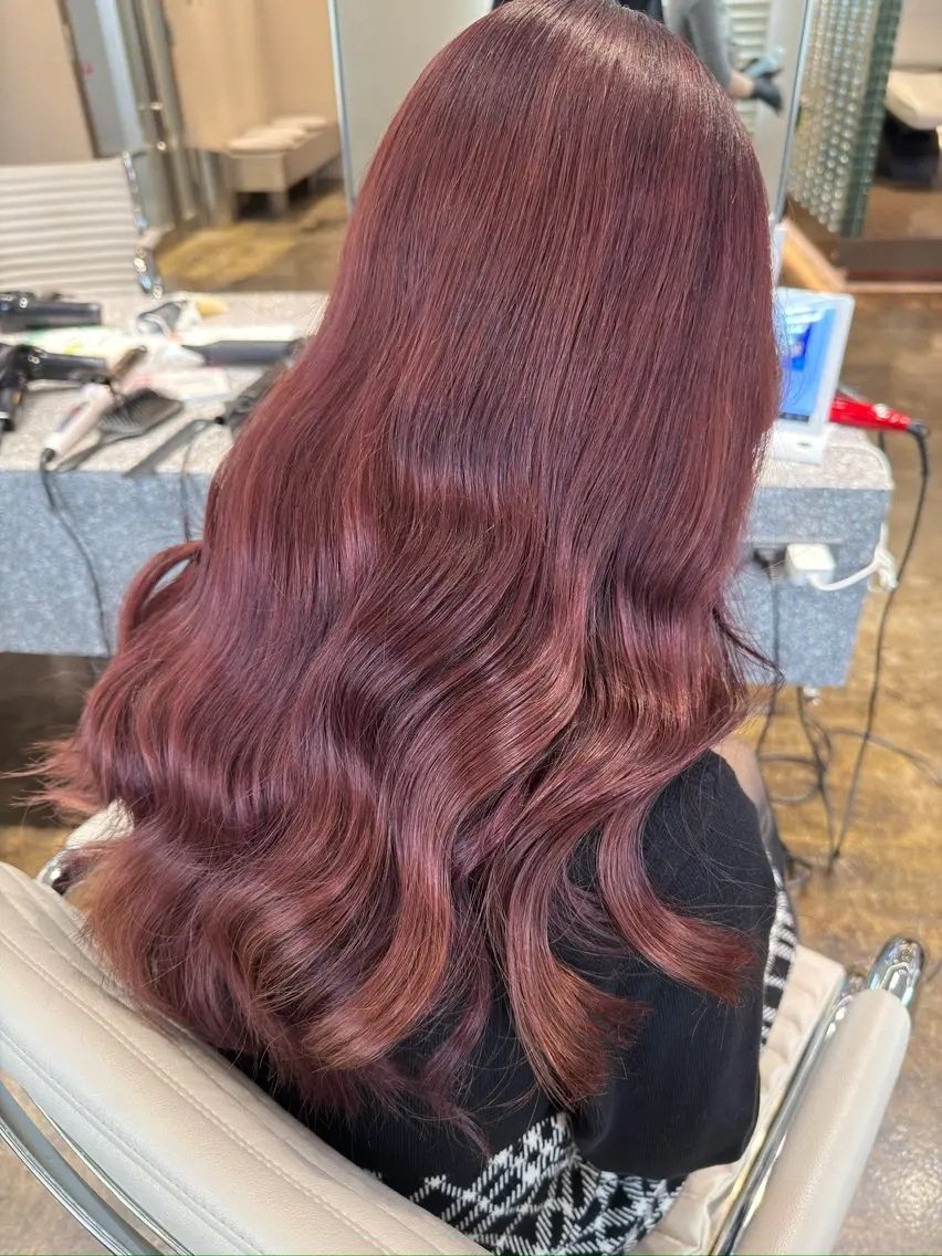ロング カット ヘアカラー RYOSUKE 天王寺のヘアスタイル