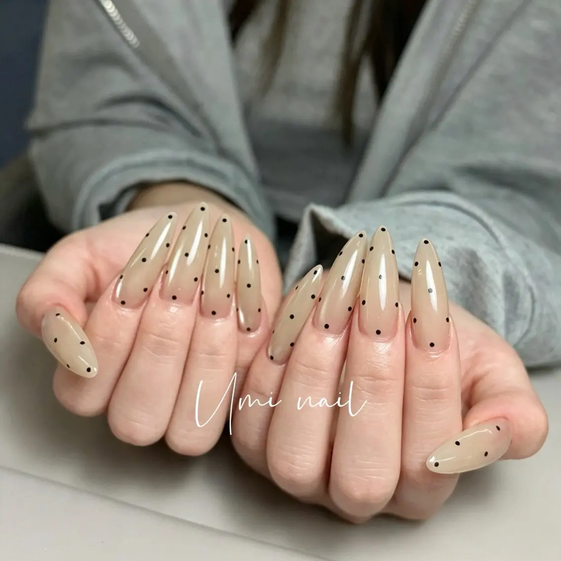 ネイル クリアネイル 成人式 長さ出し フラッシュネイル フットネイル Umi.せい 🫧のネイルデザイン