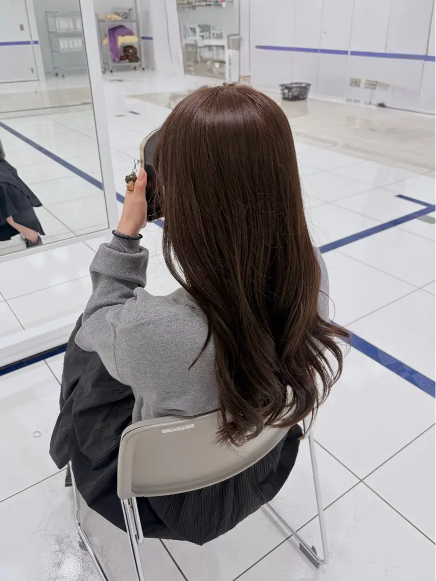 ロング カラー ヘアアレンジ カット パーマ 𝐇𝐚𝐧𝐚 / モデル募集中🎀のヘアスタイル