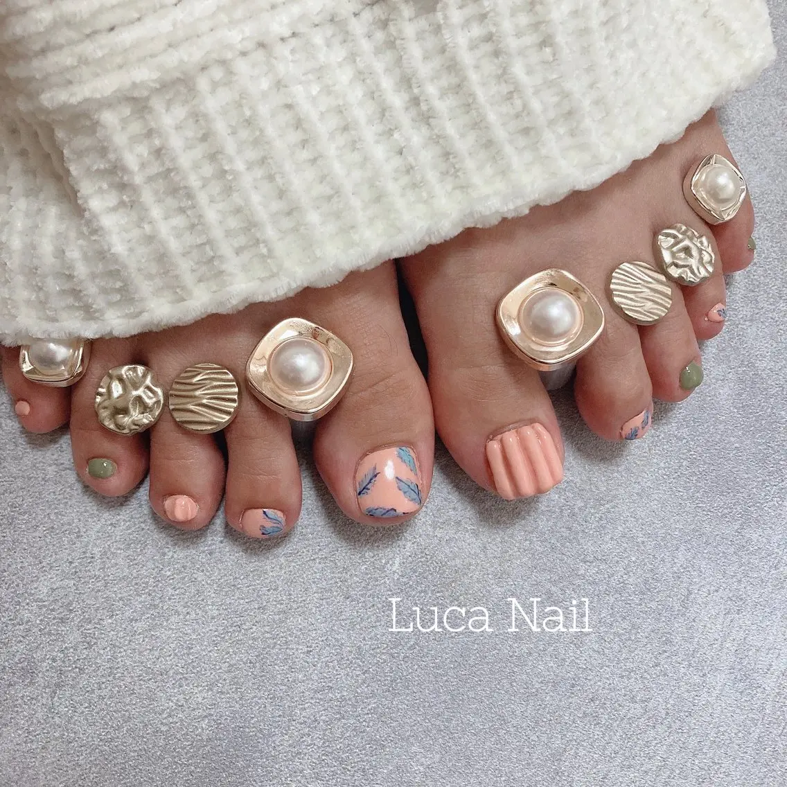 ネイル フットネイル 持ち込み Luca Nail 🌼yu-kaのネイルデザイン