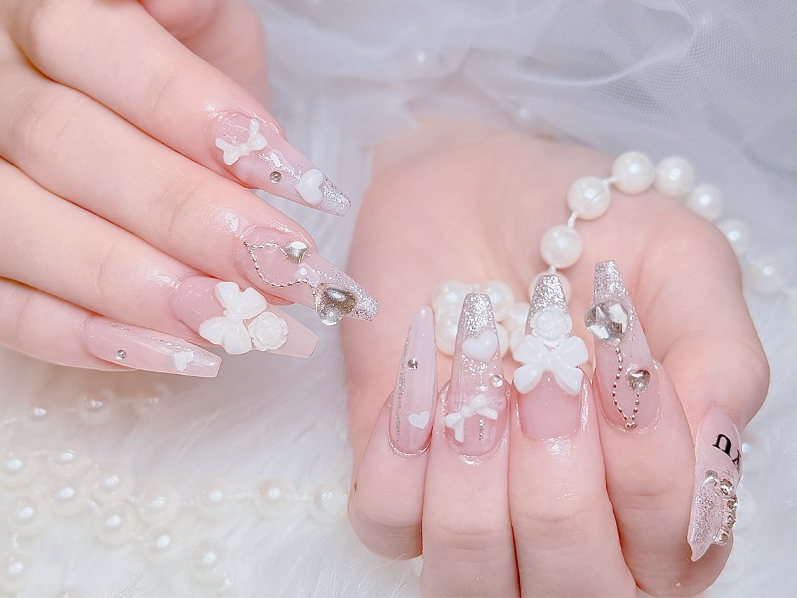 ネイル チークネイル 長さ出し フラッシュネイル フレンチネイル グラデーション AN NAIL 高田馬場のネイルデザイン