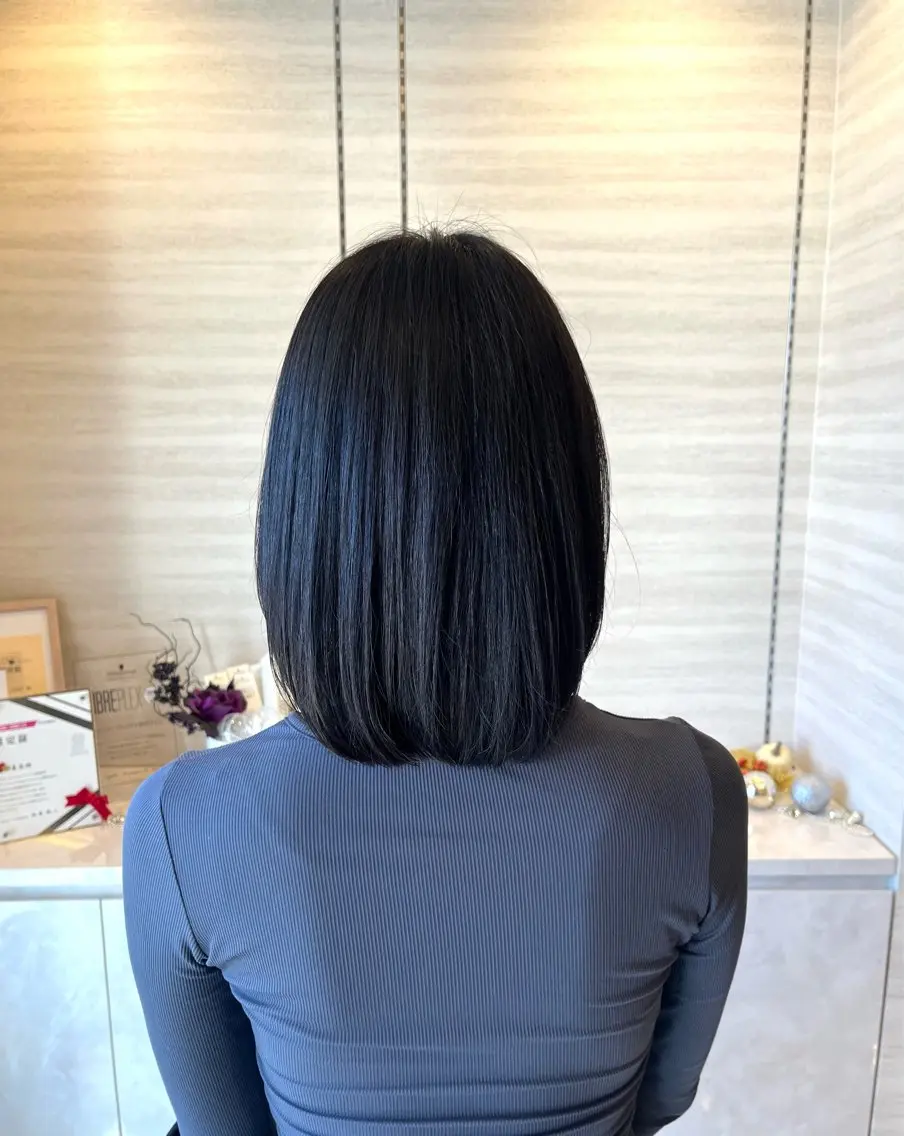 ミディアム 佐藤 華音のヘアスタイル