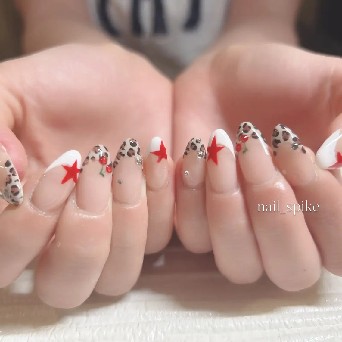 ネイル ハンドネイル nail spikeのネイルデザイン