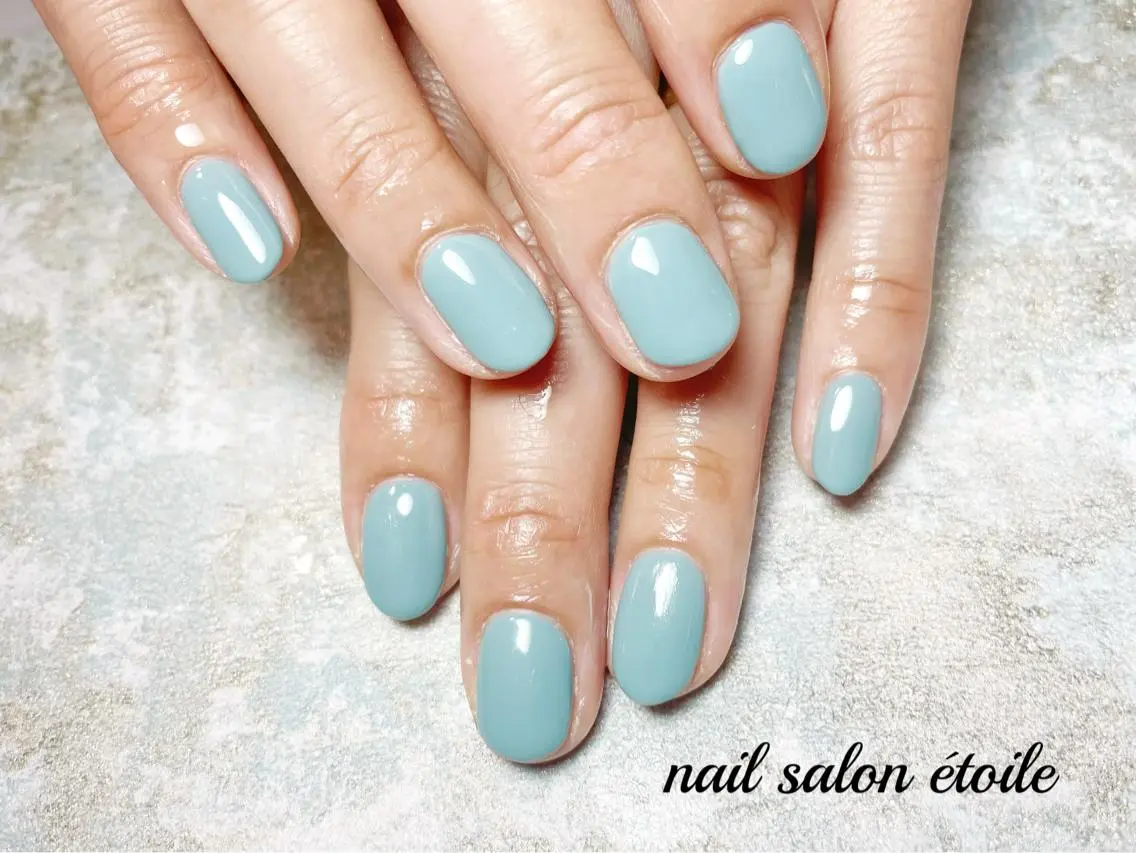 ネイル アートネイル ブルー ジェルネイル ニュアンスネイル ワンカラーネイル ハンドネイル nail salon étoileのネイルデザイン