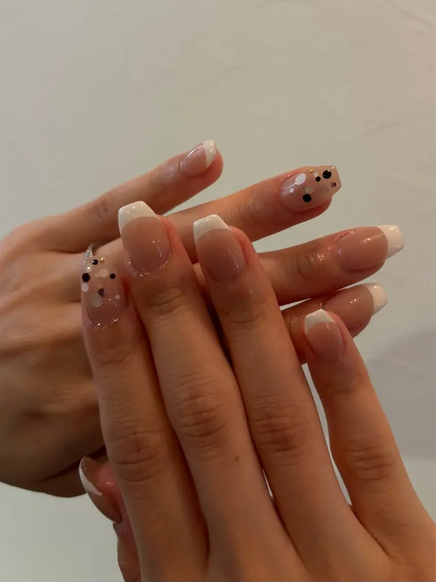 ネイル Looogネイリスト 織戸のネイルデザイン