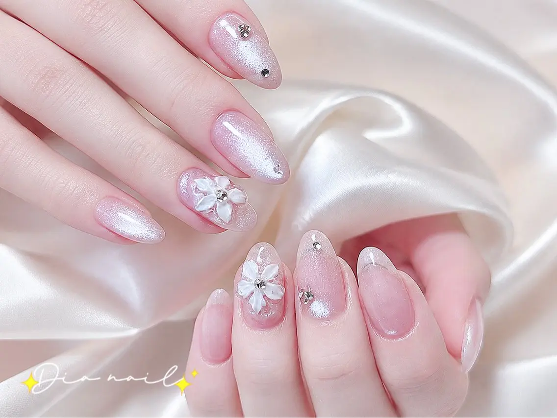ネイル フットネイル 韓国ネイル レース マグネットネイル ニュアンスネイル ハンドネイル Dia nail サロンのネイルデザイン