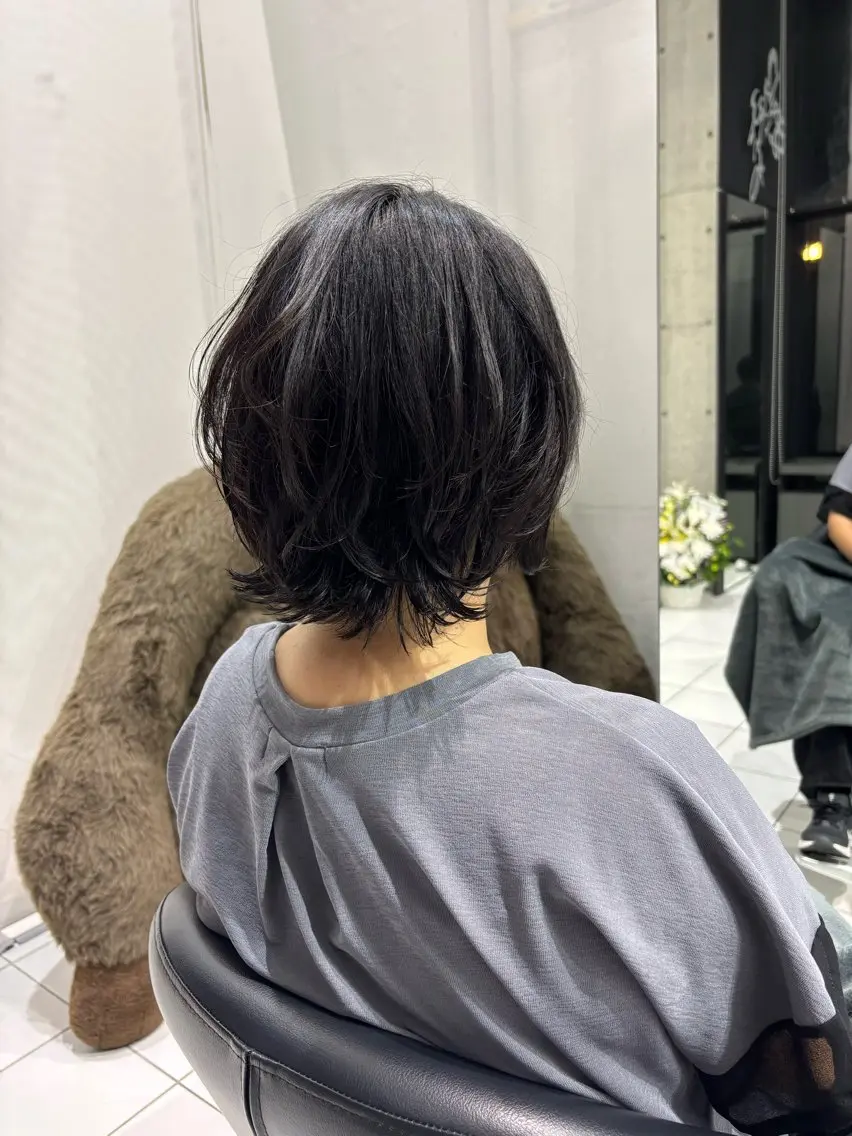 ショート 浜地 蘭のヘアスタイル