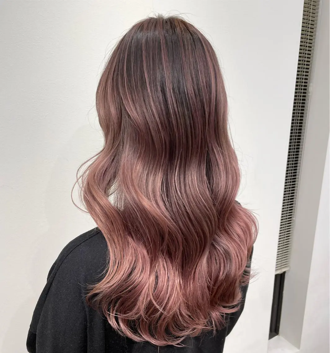 ミディアム カラー バレイヤージュ レイヤーカット ブリーチ👩‍🦳/ ‪✂︎MANAMIのヘアスタイル